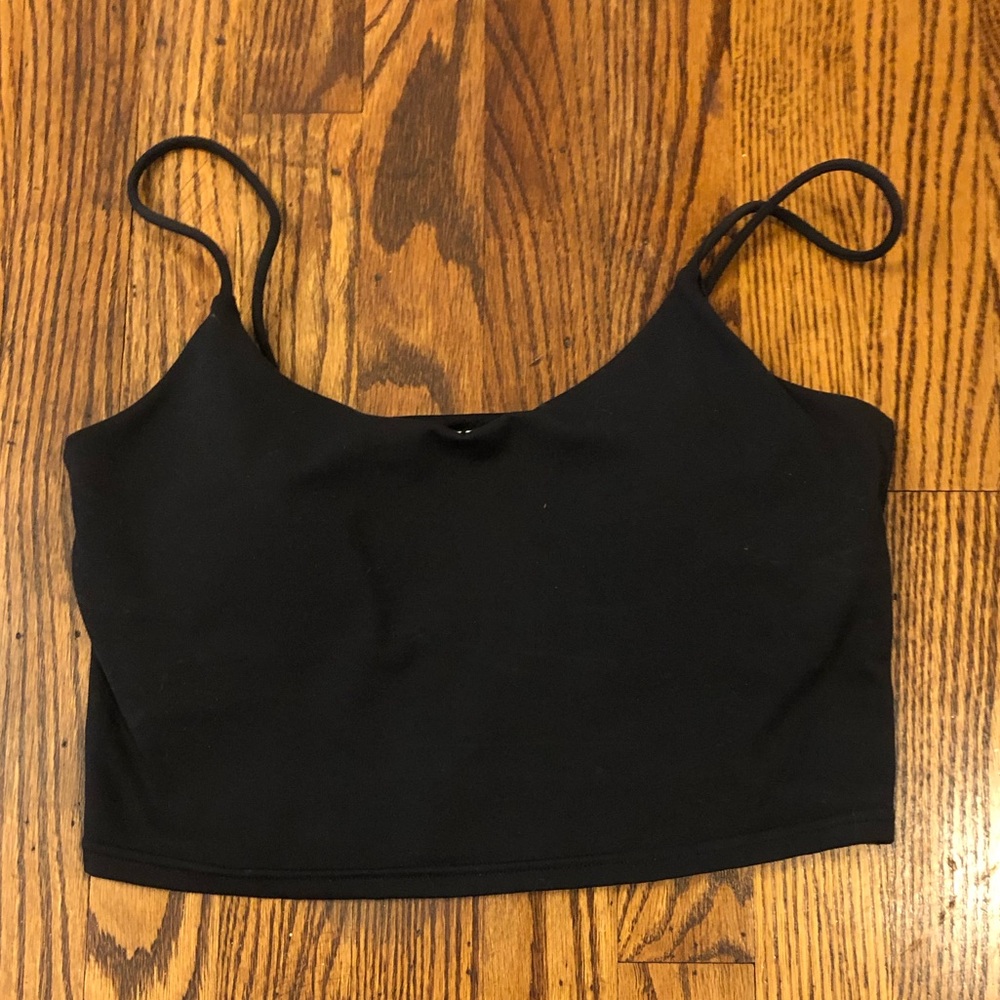 Ethos black cropped all day tank size medium